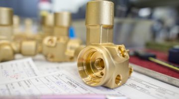 Obrobené mosazné výkovky / Machined brass forgings / Bearbeitete Messingschmiedeteile